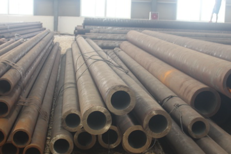 保城镇30CrMo无缝钢管